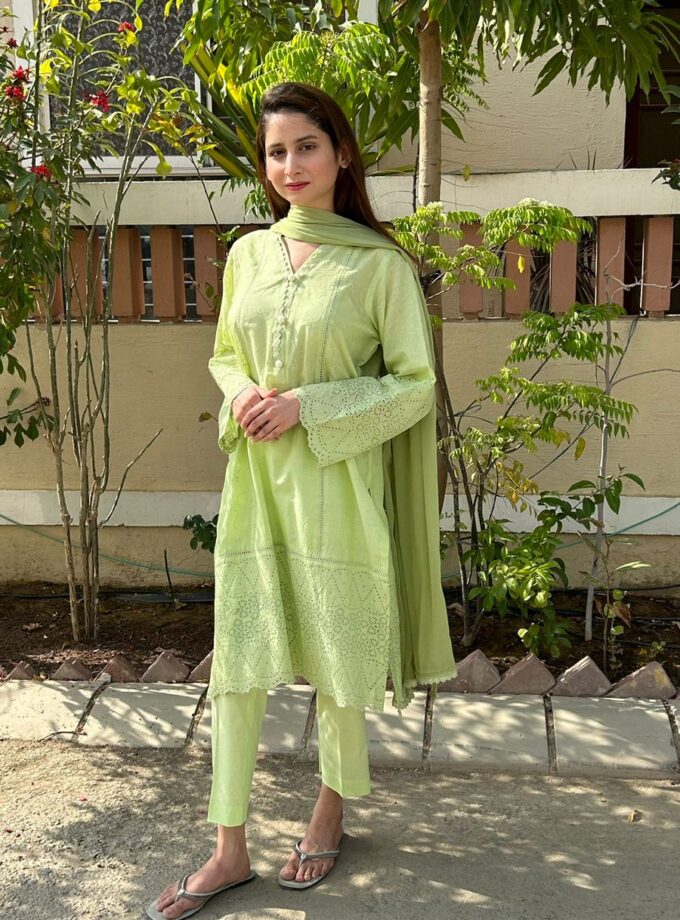 3 PIECE CHICKEN KARI SUIT